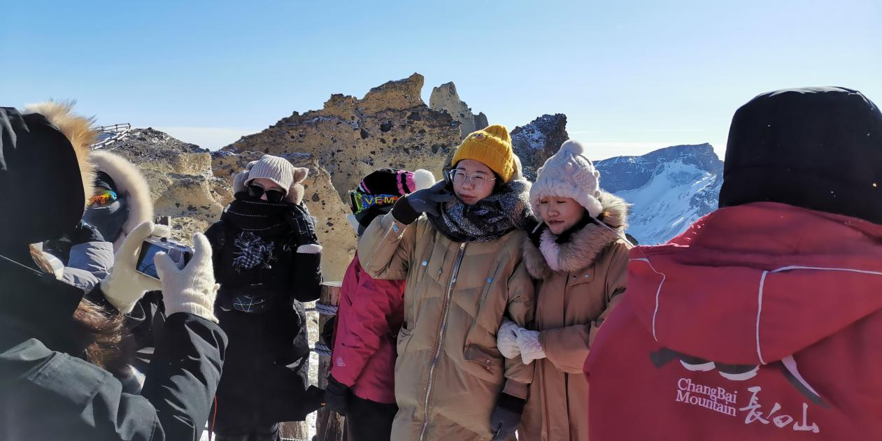 公司西景區(qū)春節(jié)運(yùn)營工作紀(jì)實